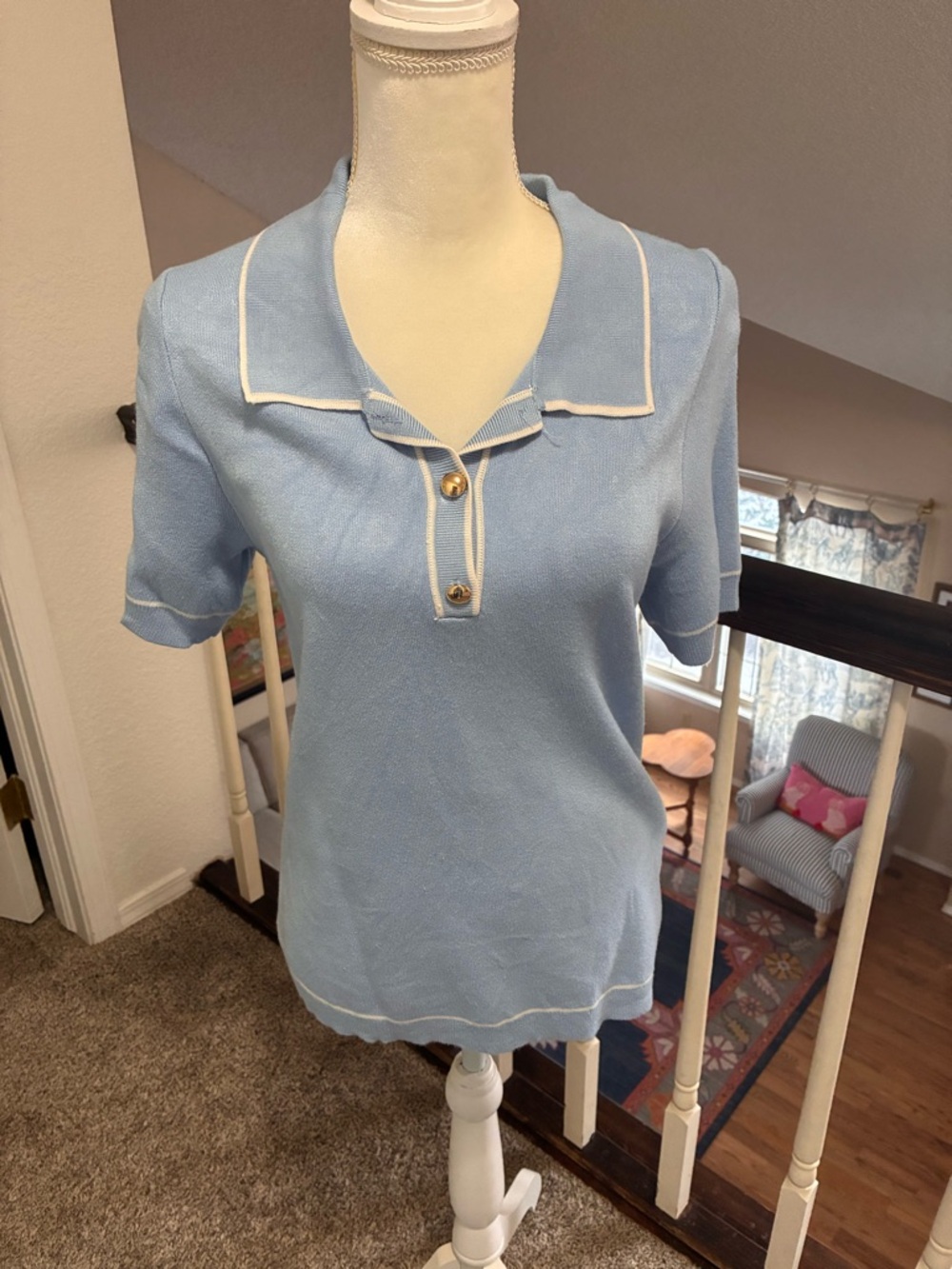 Short-Sleeve Polo Knit Top in Light Blue with Contrast Trim